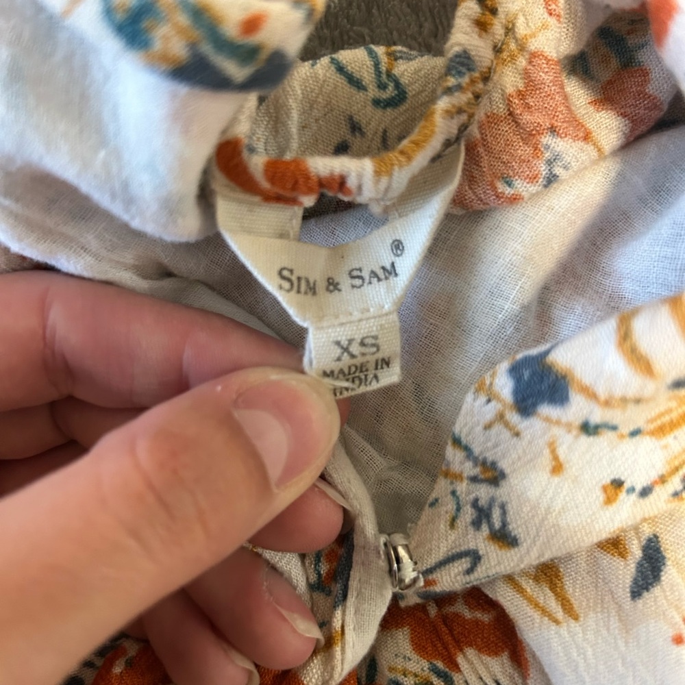 Floral Print Maxi Dress - Picture 2 of 2
